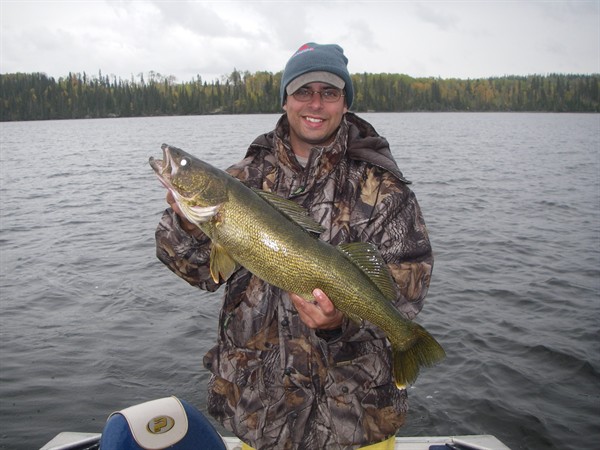 Jeff's 28.75 inch walleye