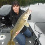 Annie with her 30.5 inch walleye!